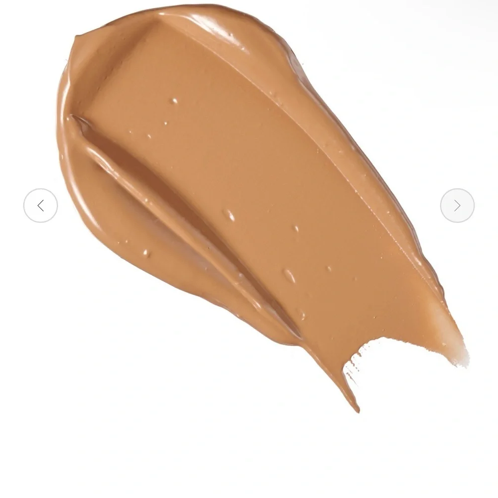 C12.5 |‎ Revolution Conceal & Define Full Coverage Concealer